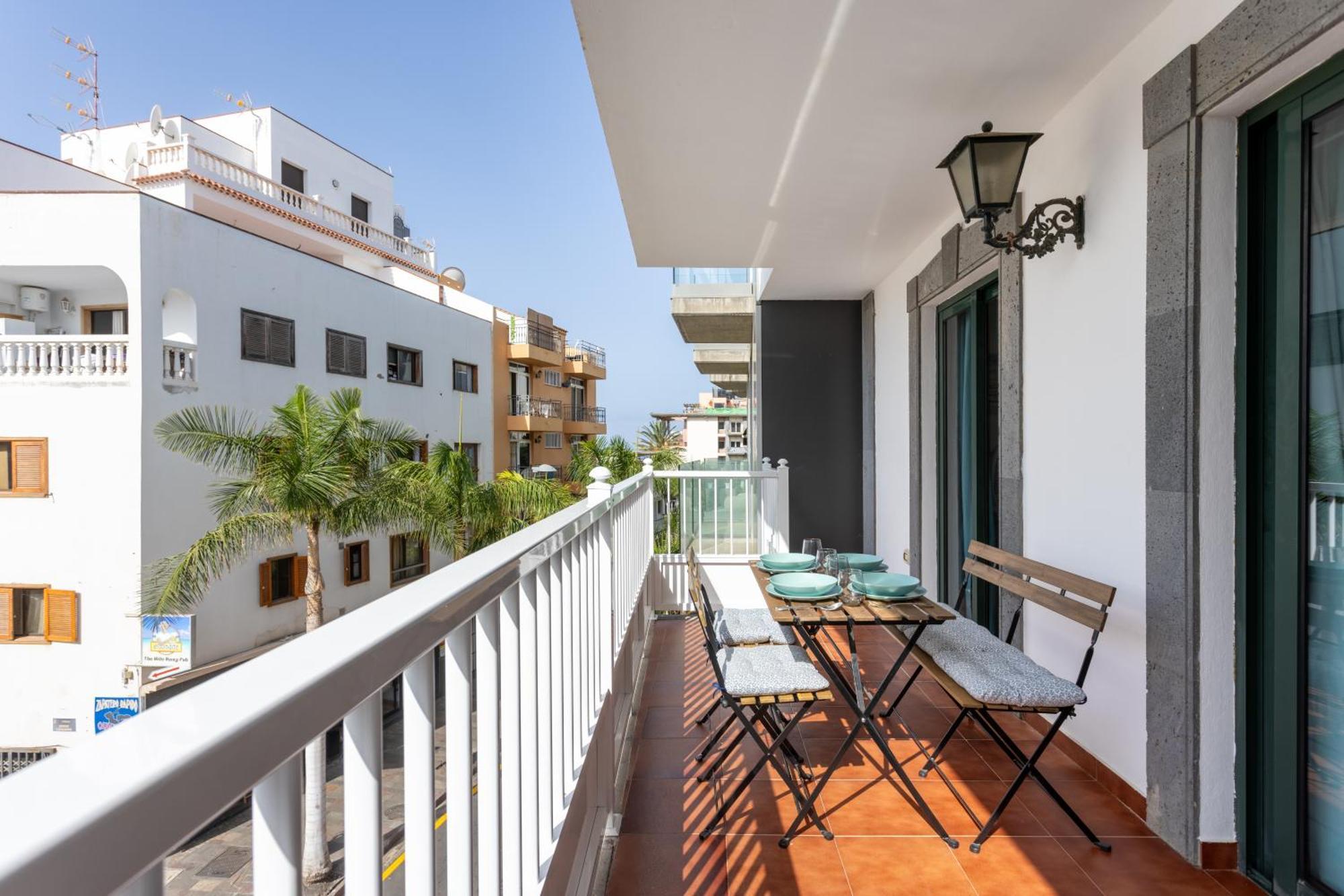 Buho Los Cristianos Los Cristianos  Exterior foto